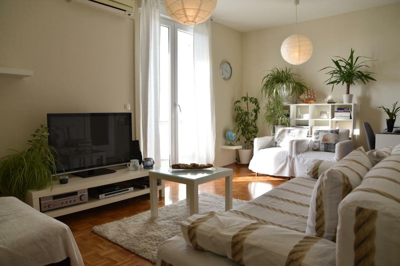 Apartment Panorama Pula Luaran gambar
